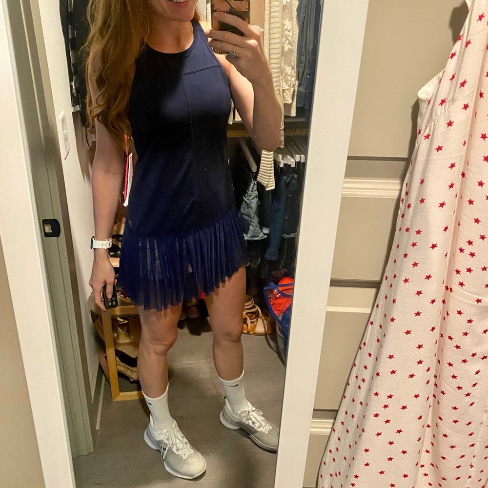 NEW BALANCE TENNIS DRESS SIZE MEDIUM